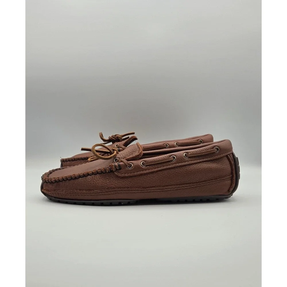 Minnetonka Moosehide Weekender Men's Moccasins 10 Carmel Brown Leather Loafers